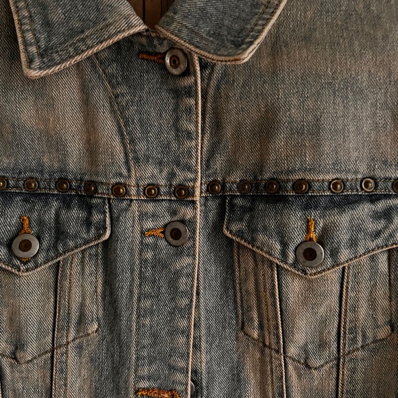 🧵Trelise Cooper Vintage embellished - Distressed denim jacket Y2K - Picture 2 of 8